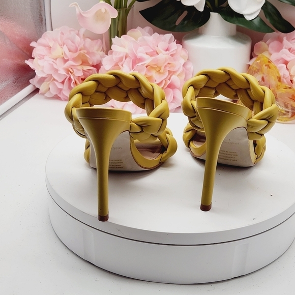 Steve Madden Kenley Citron Braided High Heel Sandals Slide-on Yellow Size 6.5 - Picture 7 of 16